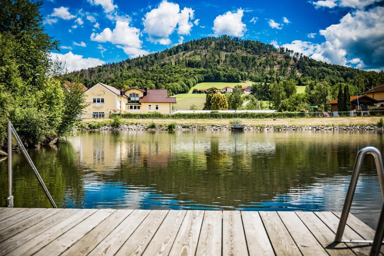 Hotel Der Seehof เฮาเซนแบร์ก ภายนอก รูปภาพ