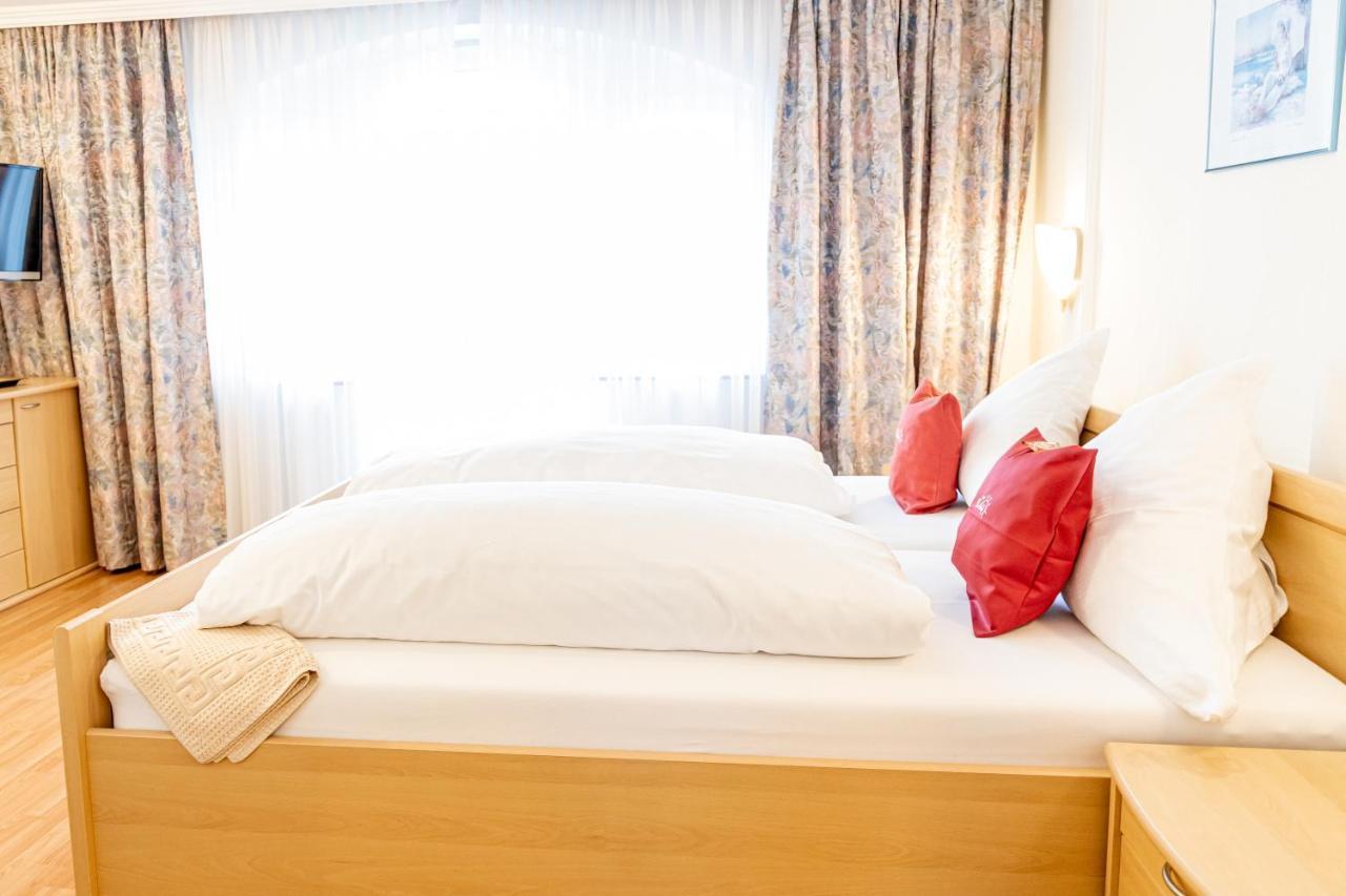 Hotel Der Seehof เฮาเซนแบร์ก ภายนอก รูปภาพ